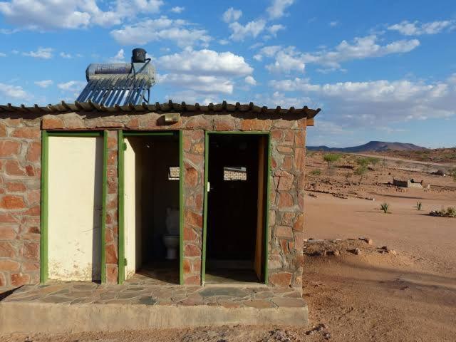 Ozohere Campsite And Himba Village Uis Екстериор снимка